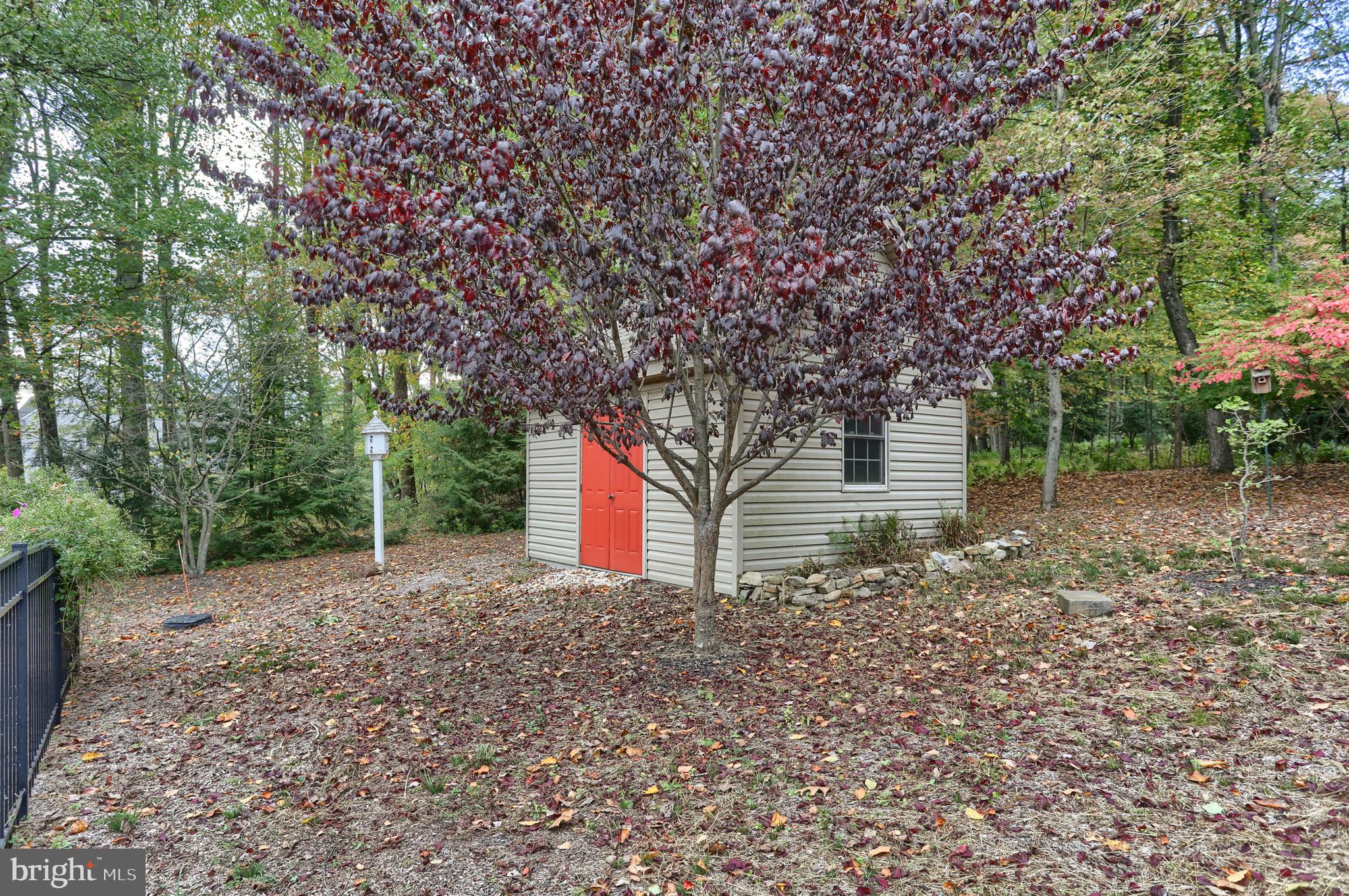 5102 Mountain Ridge Ln