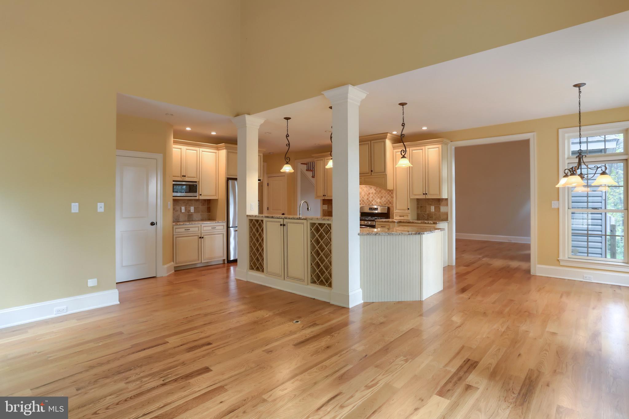 5102 Mountain Ridge Ln