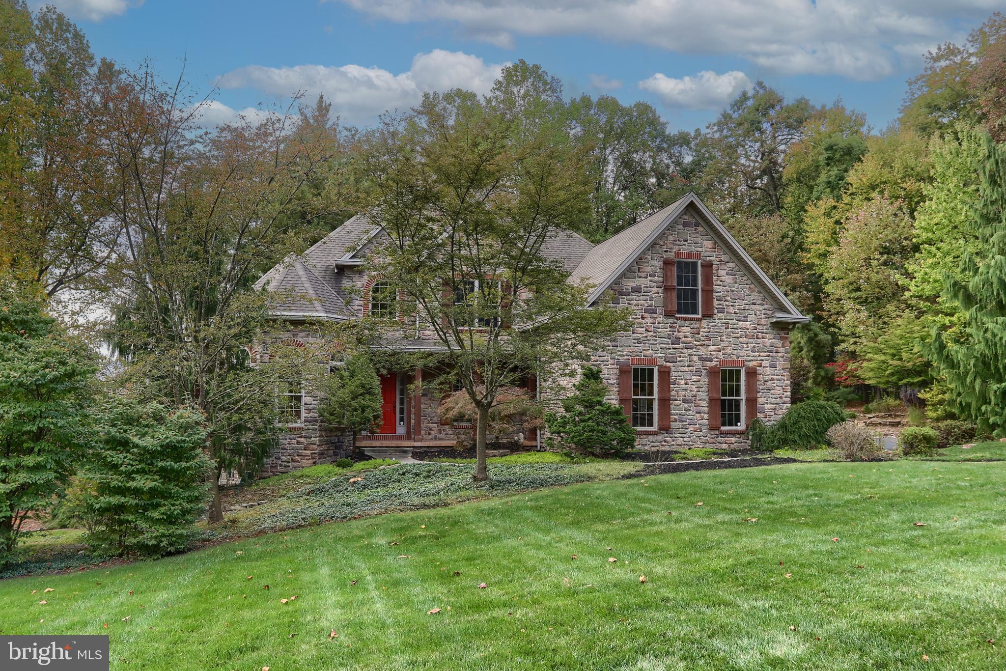 5102 Mountain Ridge Ln