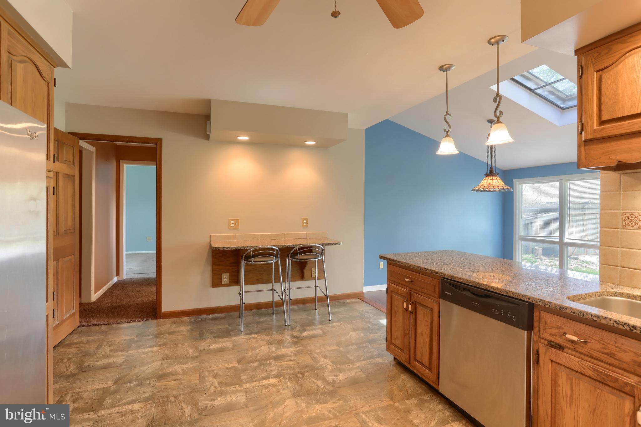 3606 Roundtop Rd