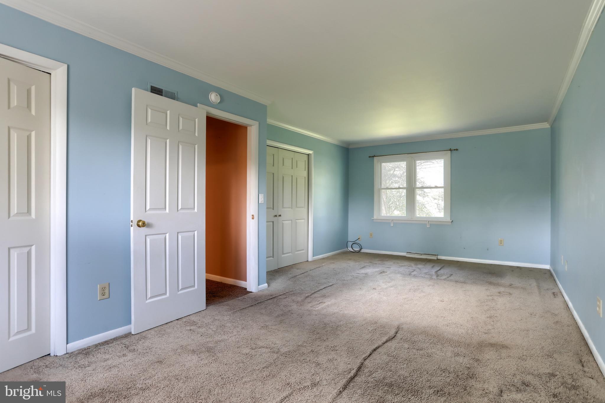 3606 Roundtop Rd