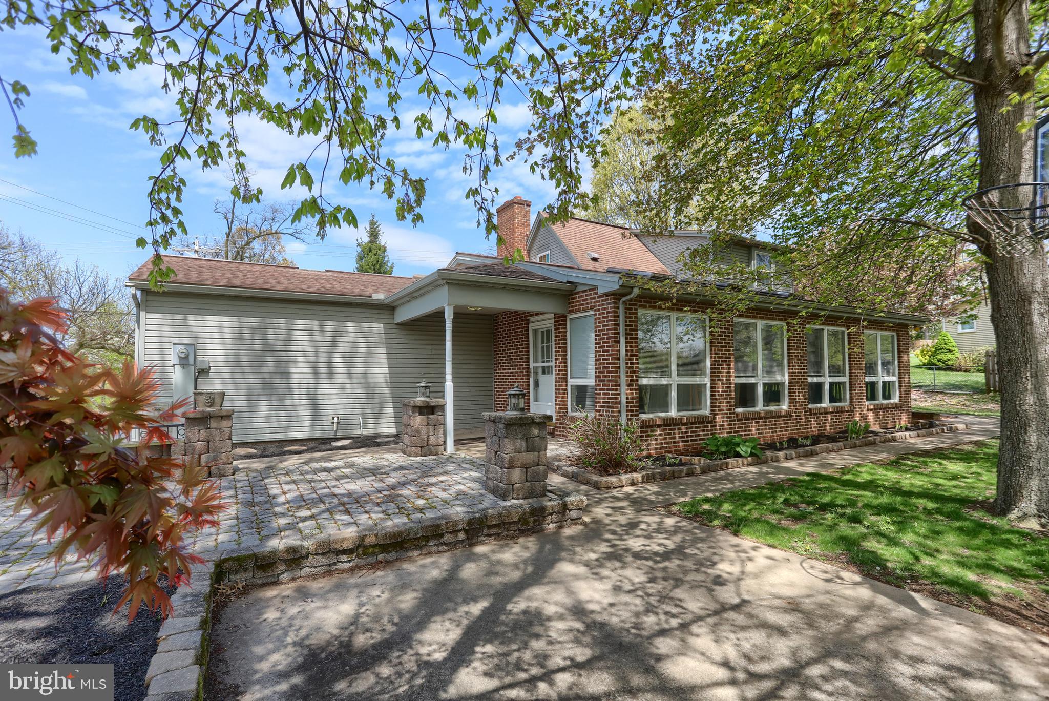 3606 Roundtop Rd