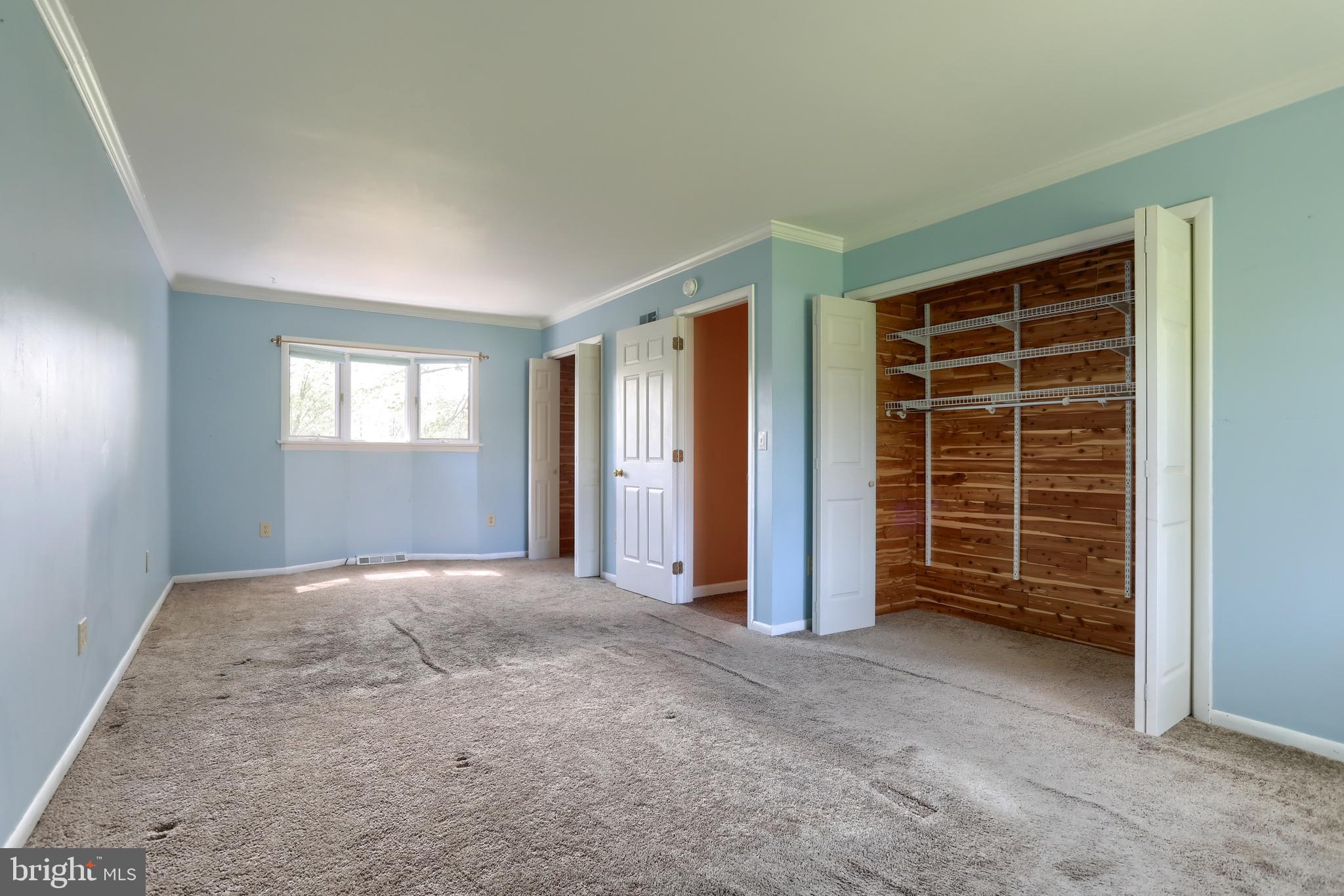3606 Roundtop Rd