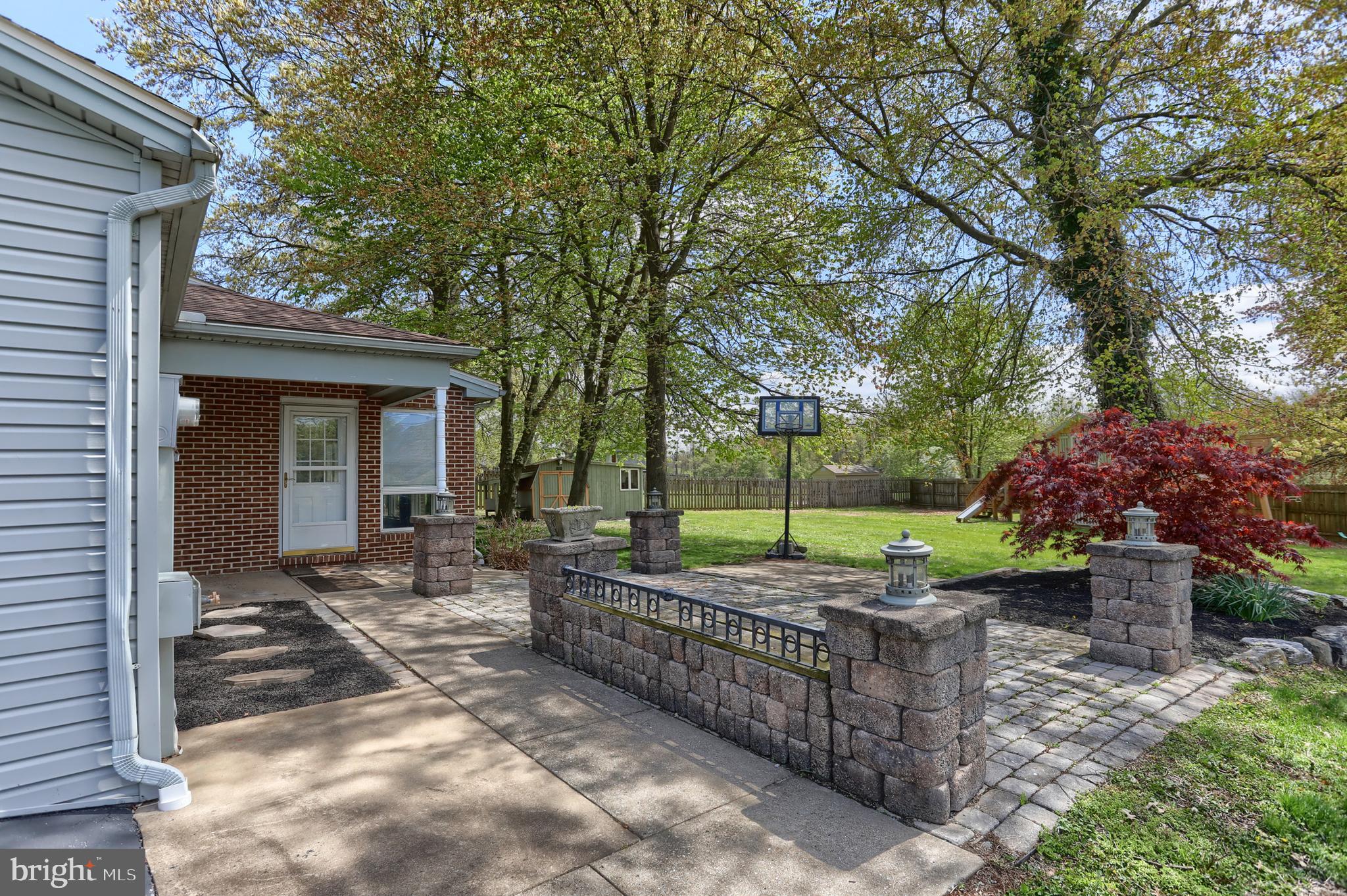 3606 Roundtop Rd