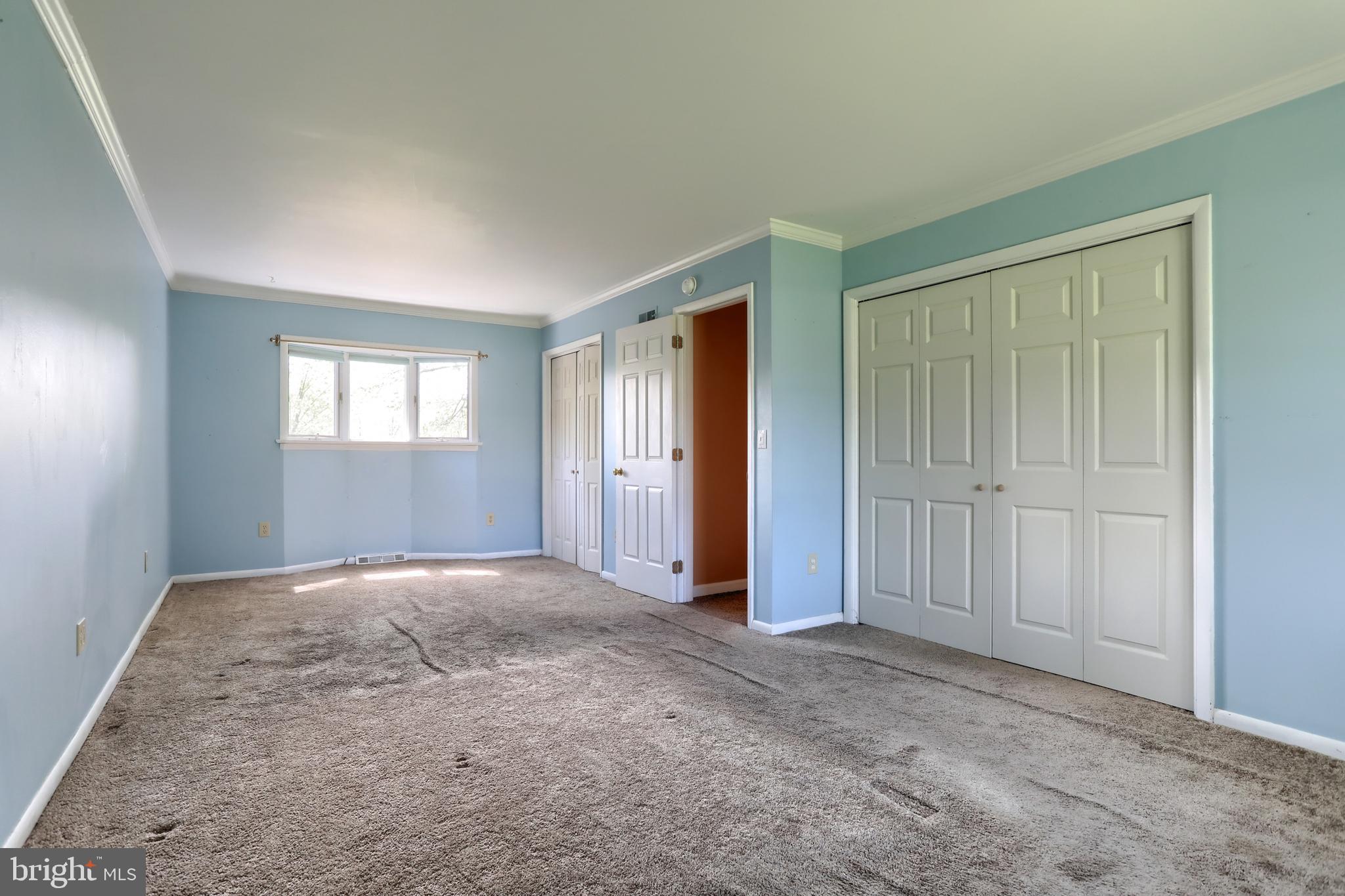 3606 Roundtop Rd