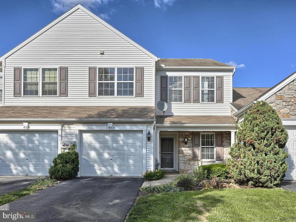 1835 DEER RUN DRIVE