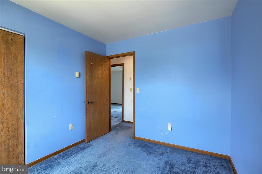 102 Fairview Dr