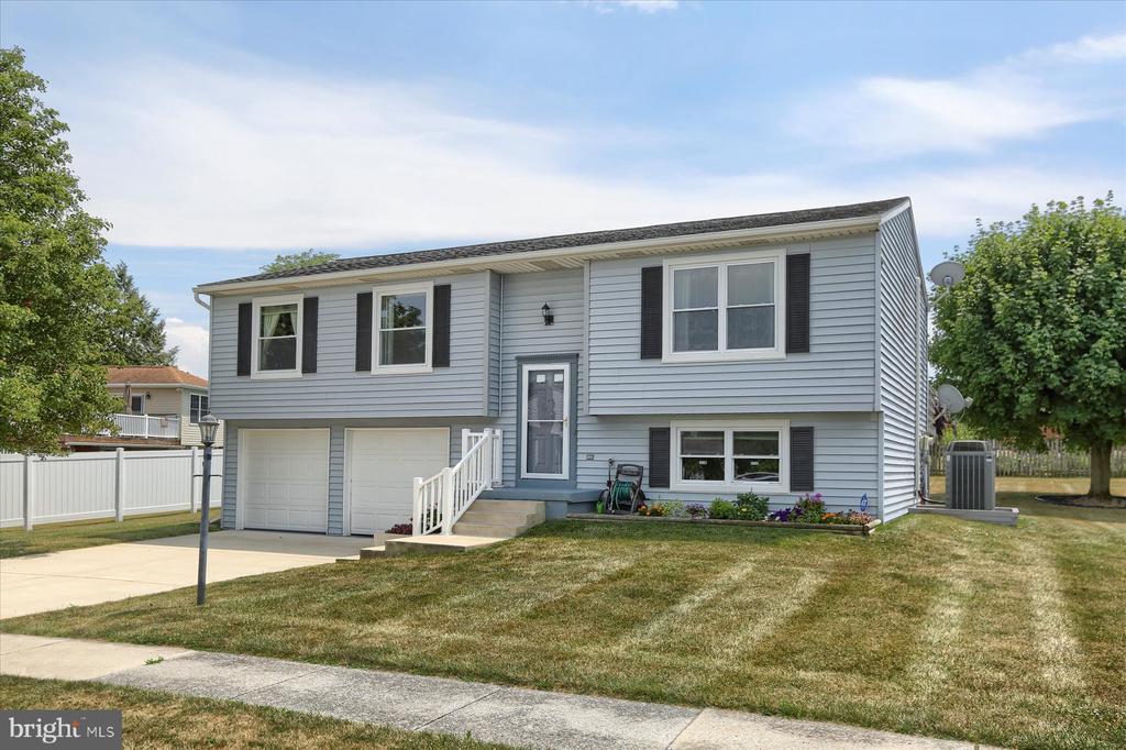 102 Fairview Dr