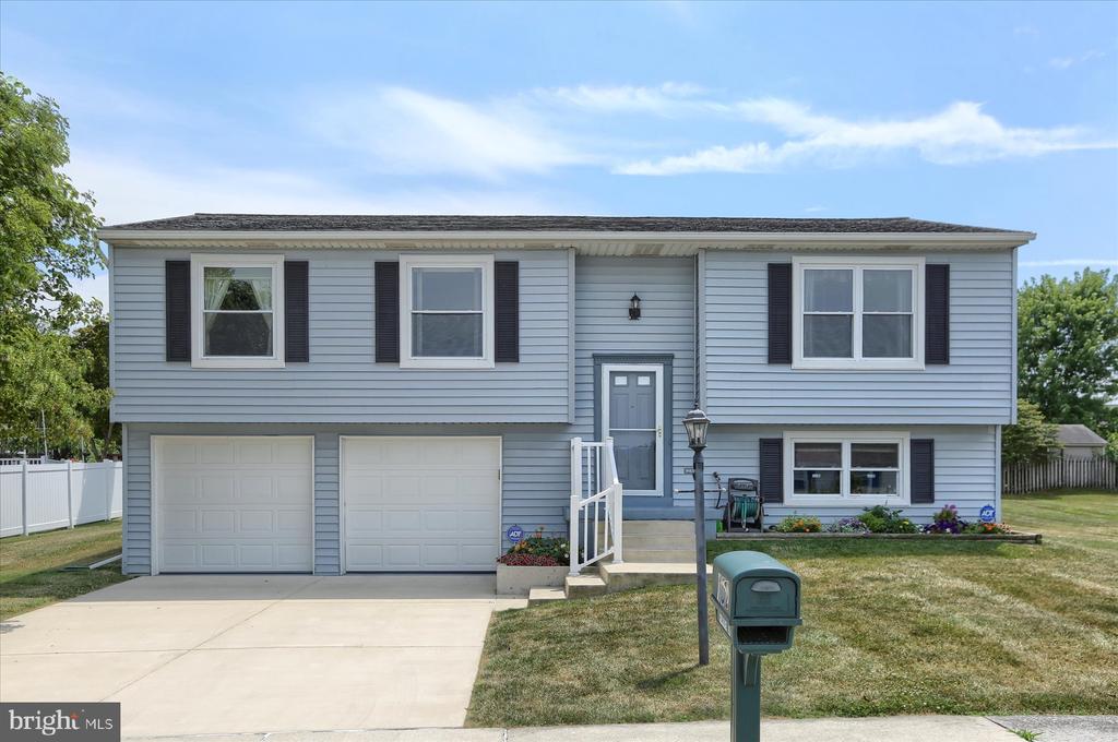 102 Fairview Dr