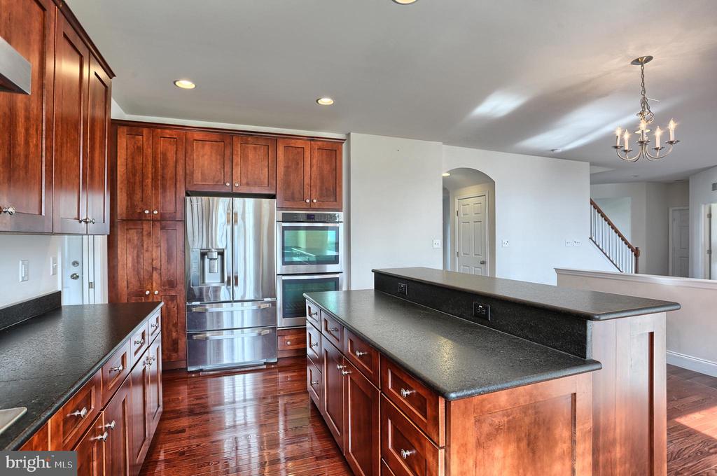 2170 FLINTLOCK DR
