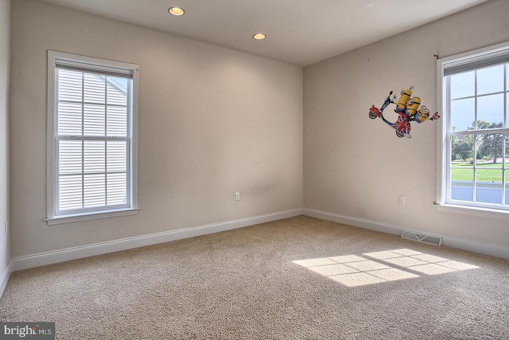 2170 FLINTLOCK DR