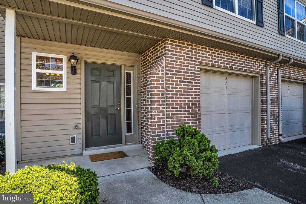 271 Thrush Dr