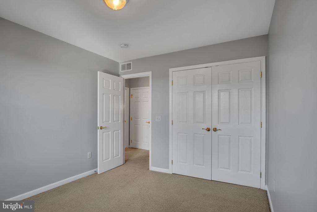 271 Thrush Dr