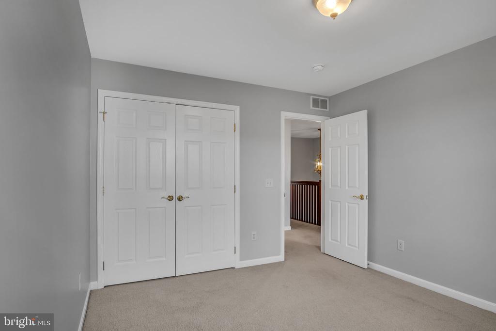 271 Thrush Dr