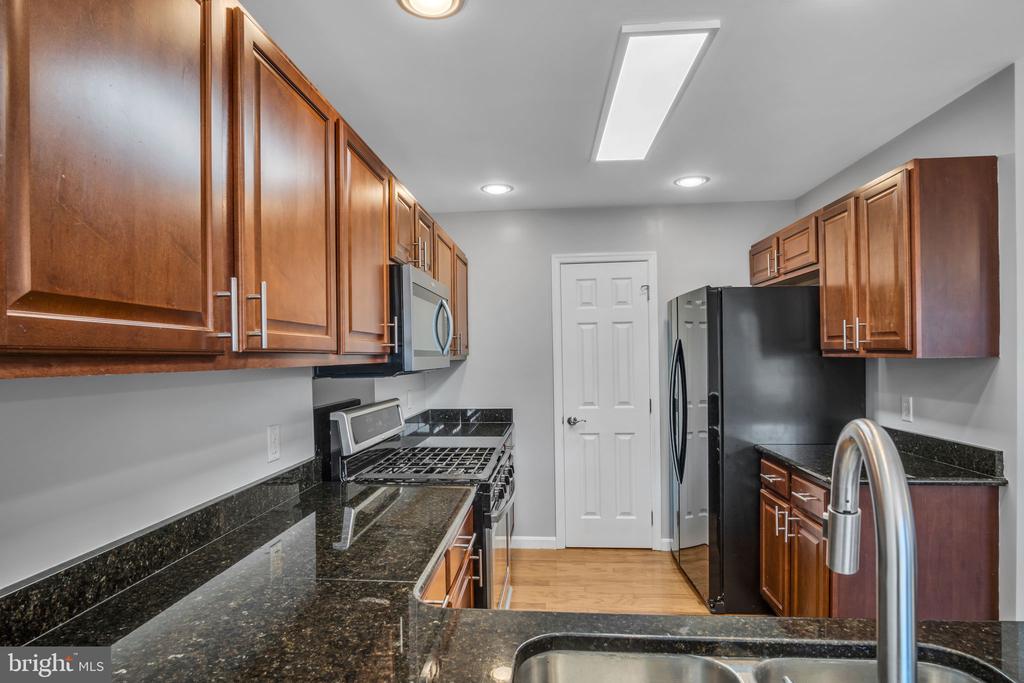 271 Thrush Dr