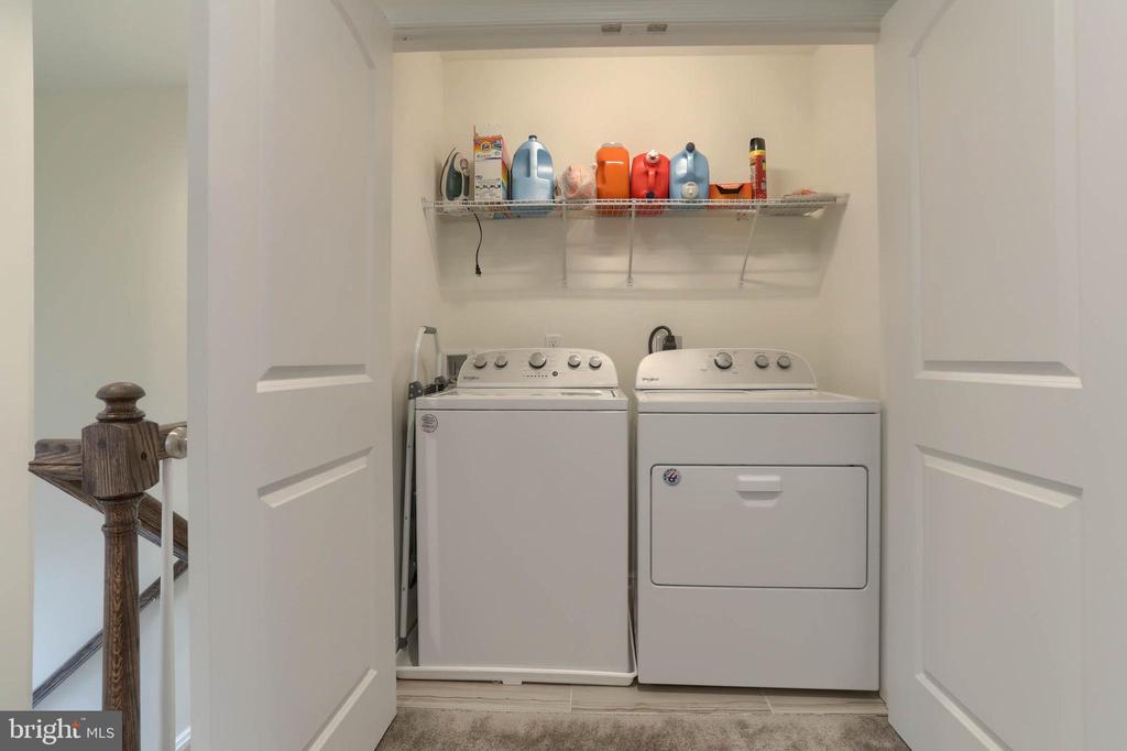 129 HIGH POINTE DR #33