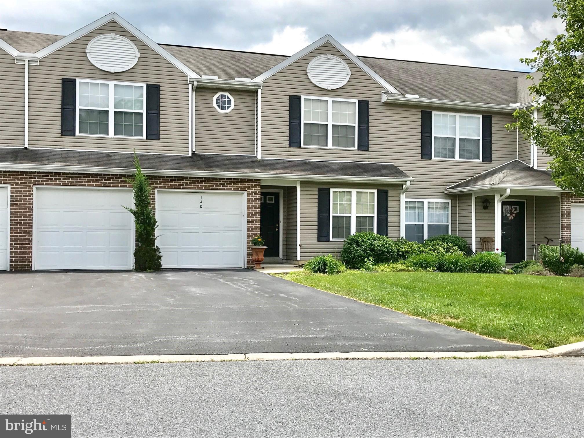 140 PEREGRINE LN