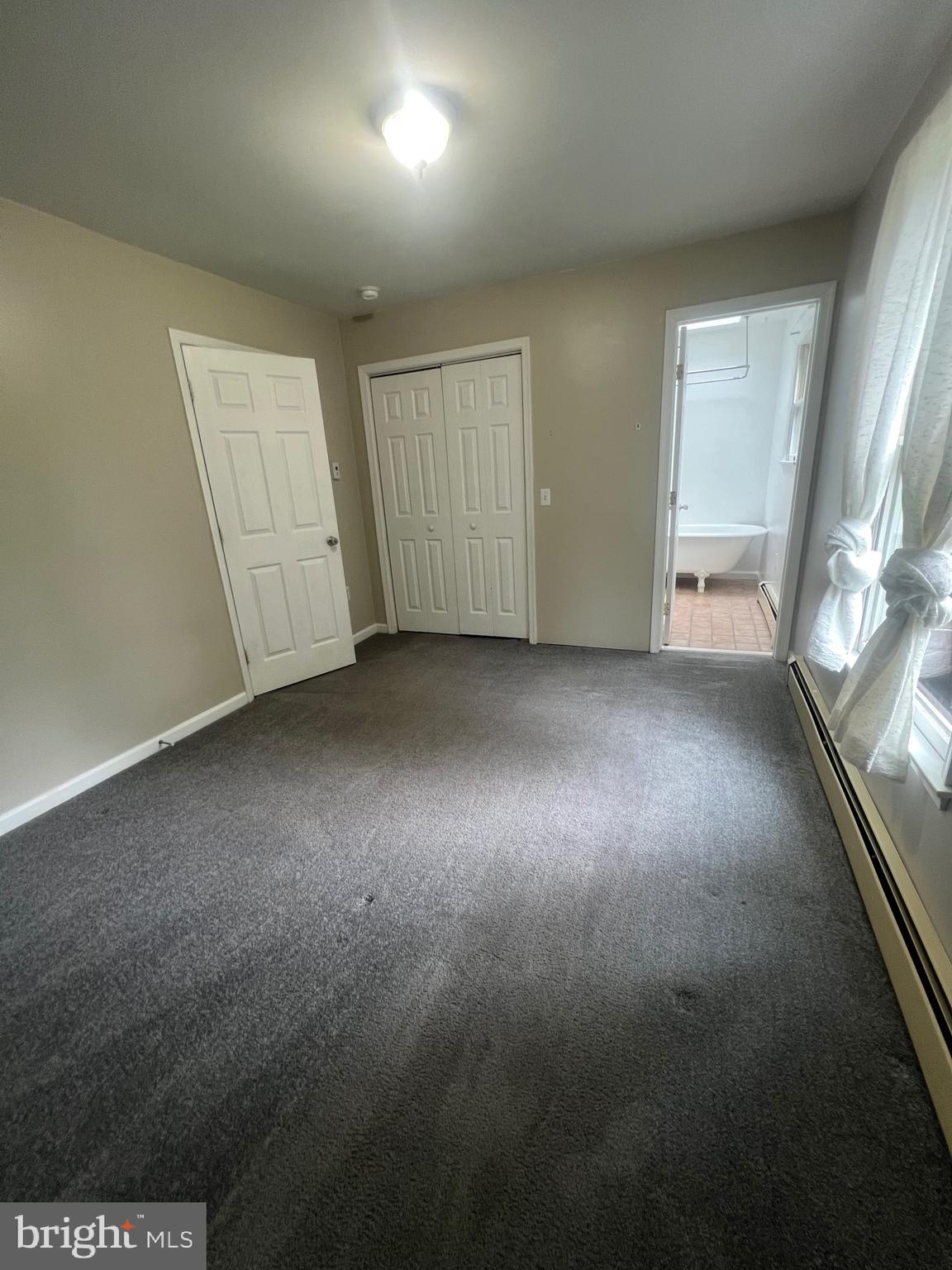 417 HILLTOP RD