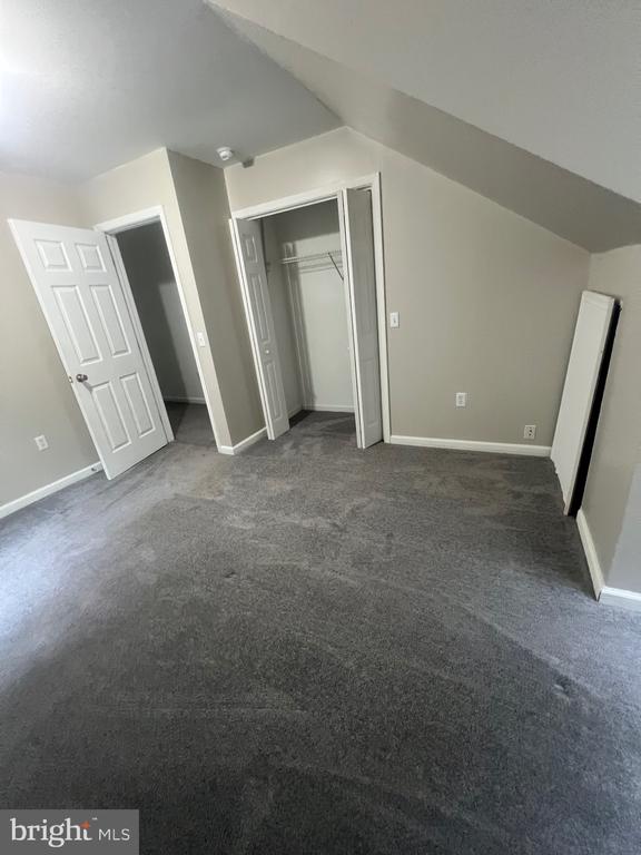 417 HILLTOP RD