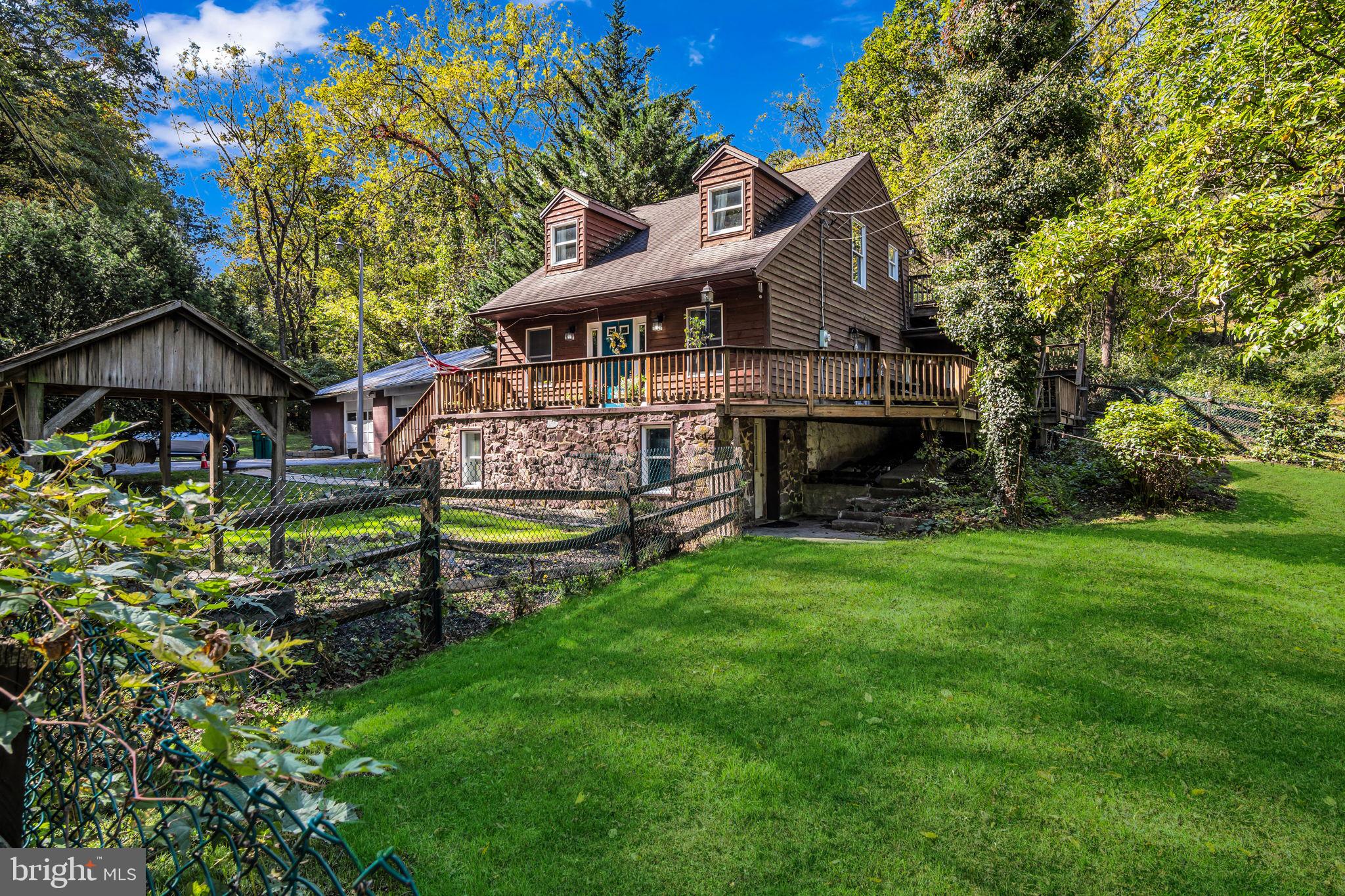 417 HILLTOP RD