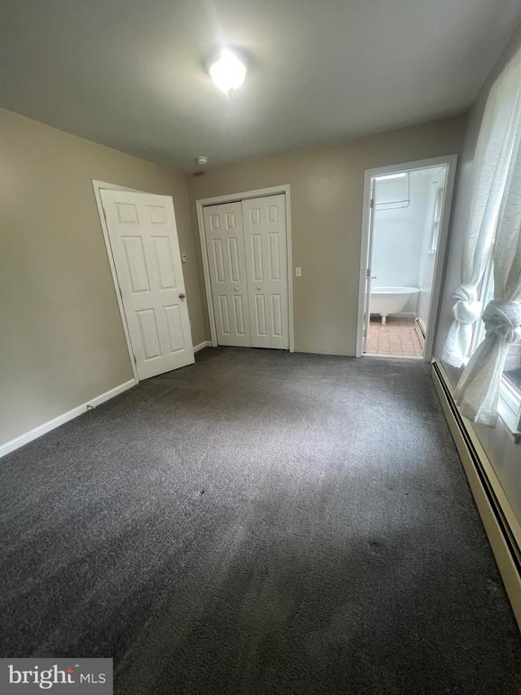 417 HILLTOP RD