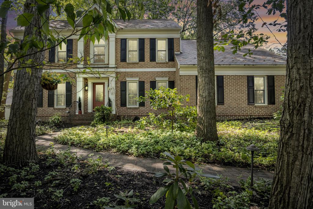 1080 STONEY RUN ROAD