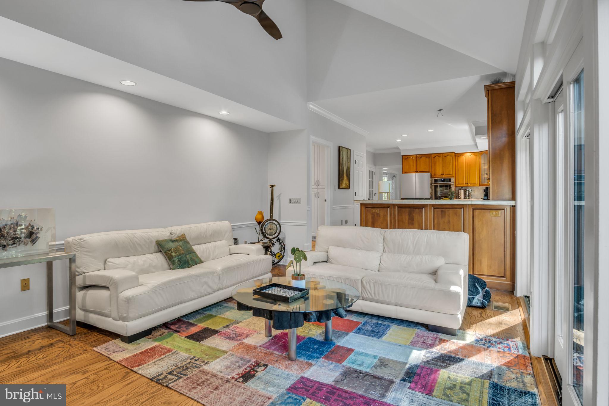 1080 STONEY RUN ROAD