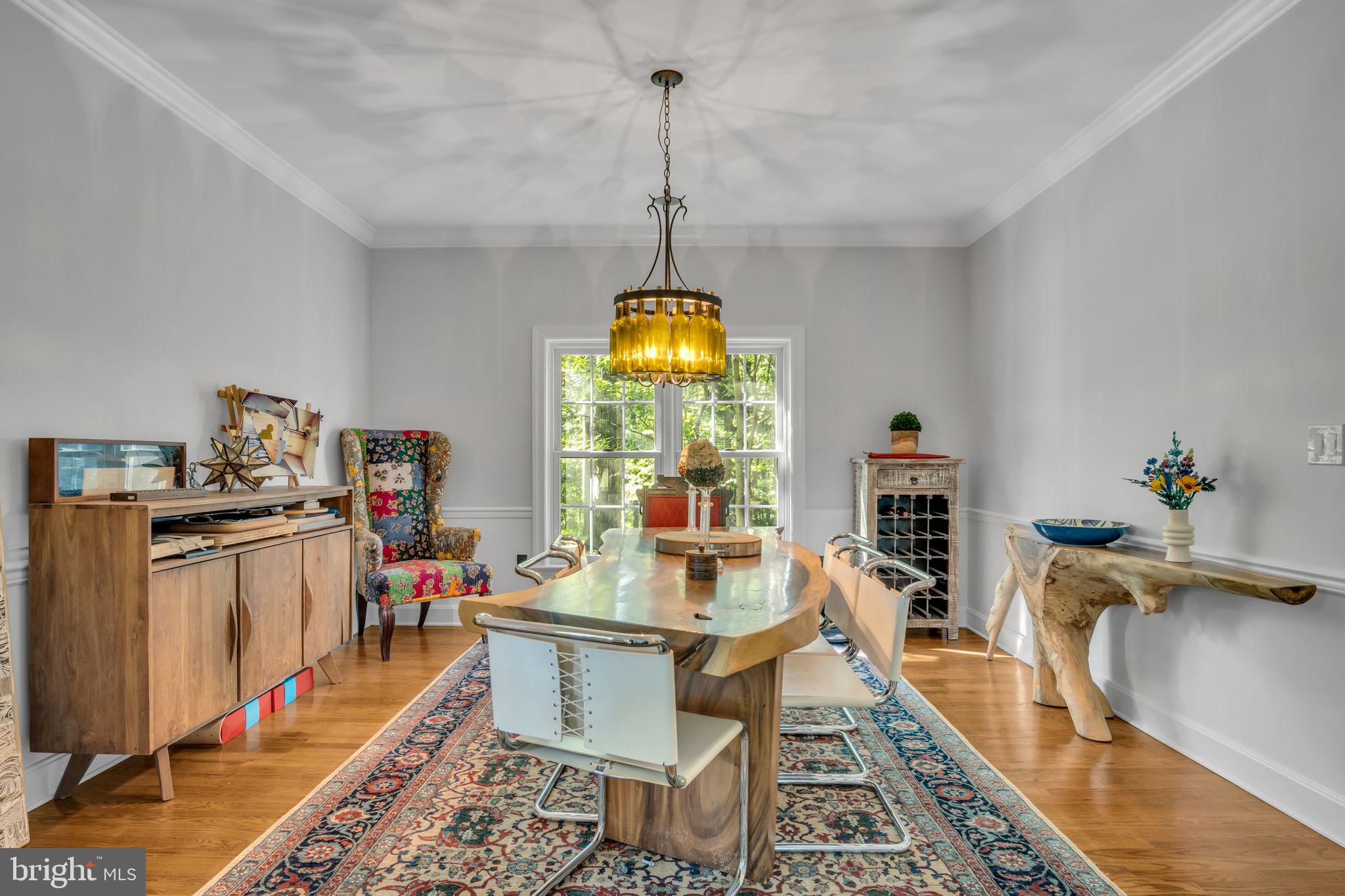 1080 STONEY RUN ROAD