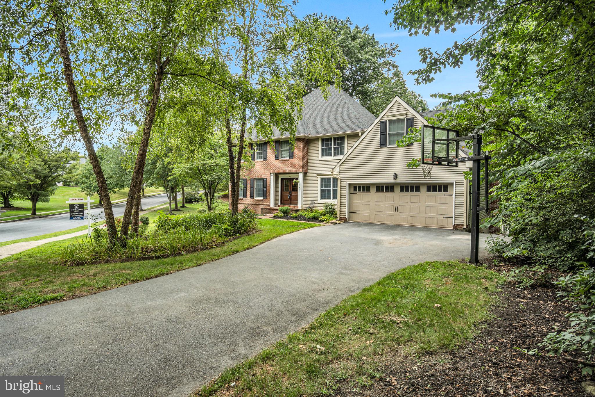 171 HAWTHORNE DRIVE