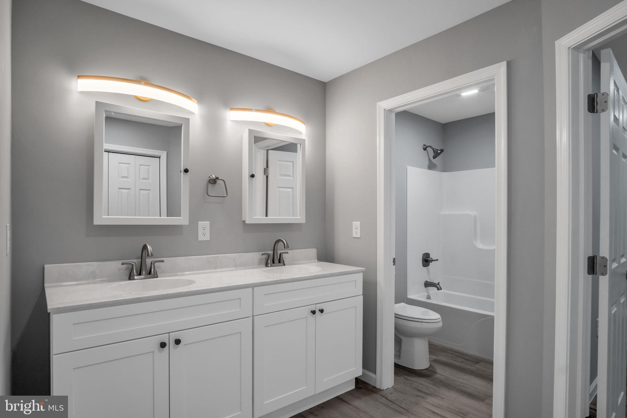 1500 EMBASSY DR UNIT B