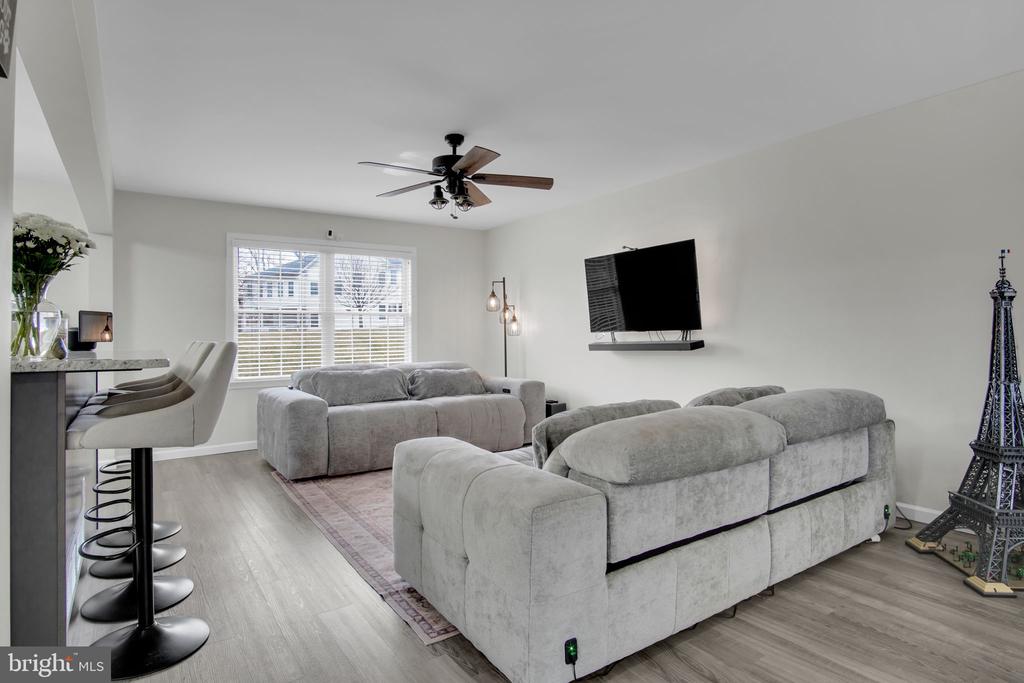494 QUIGGLEY CIRCLE