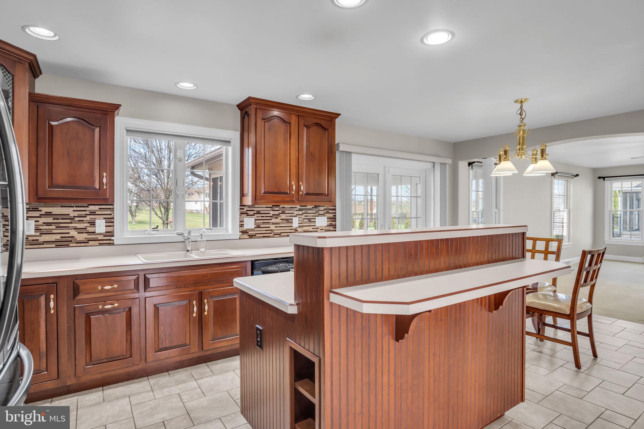 1325 PHEASANT RUN ROAD