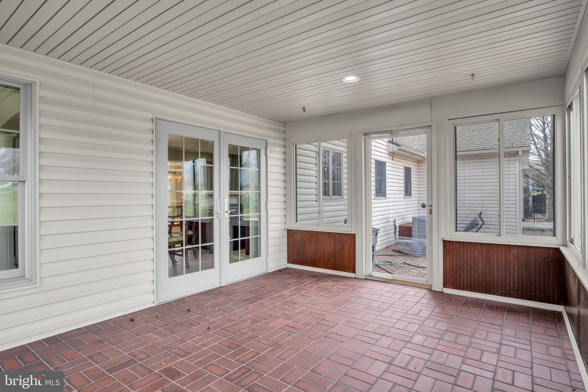 1325 PHEASANT RUN ROAD