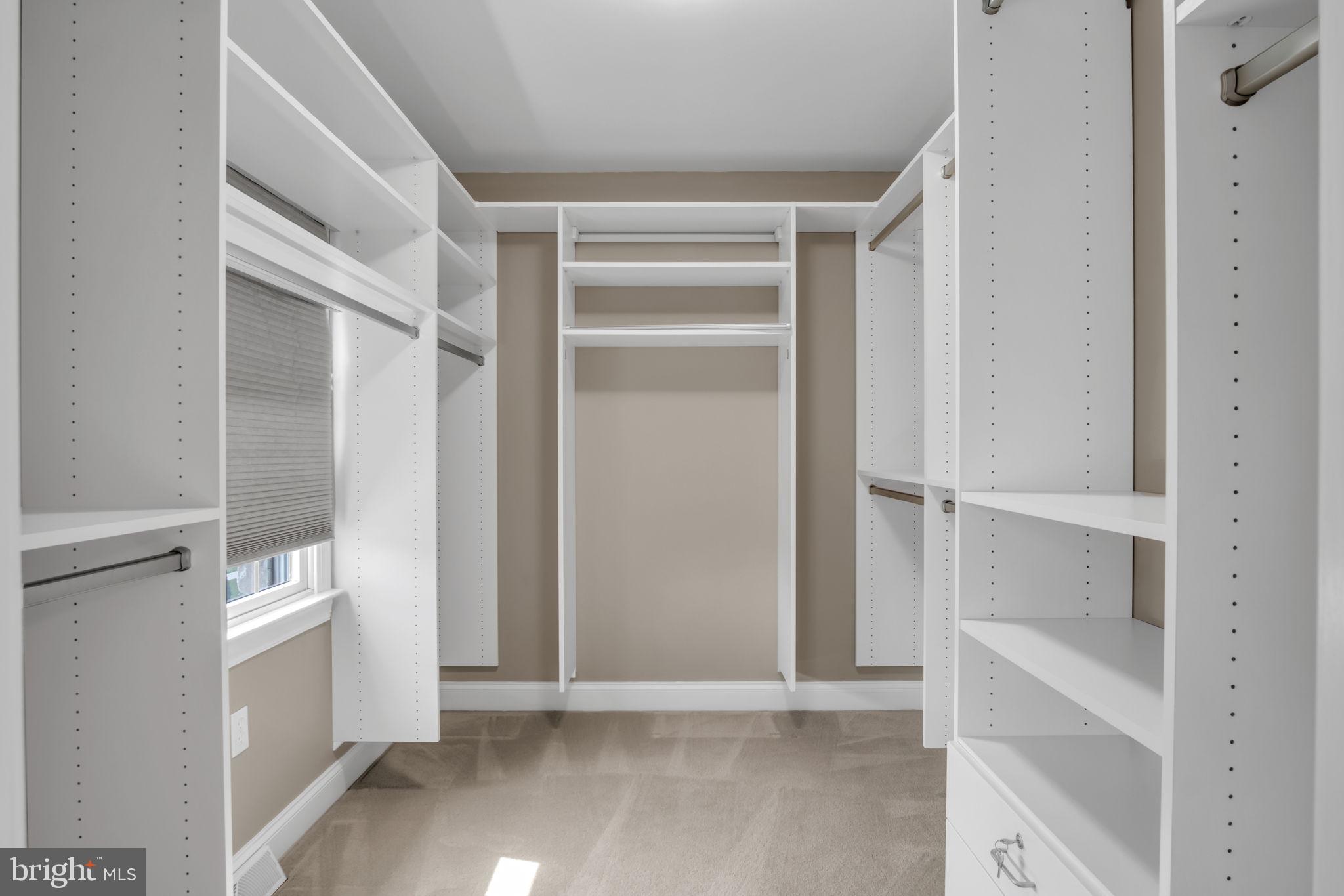 1325 PHEASANT RUN ROAD