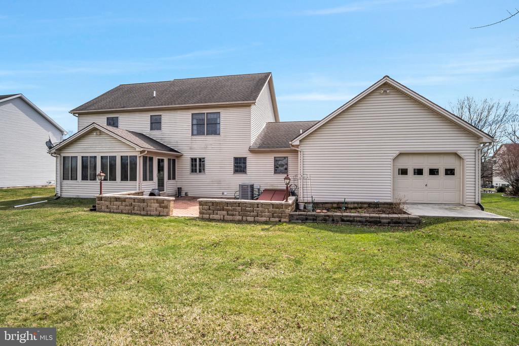 1325 PHEASANT RUN ROAD