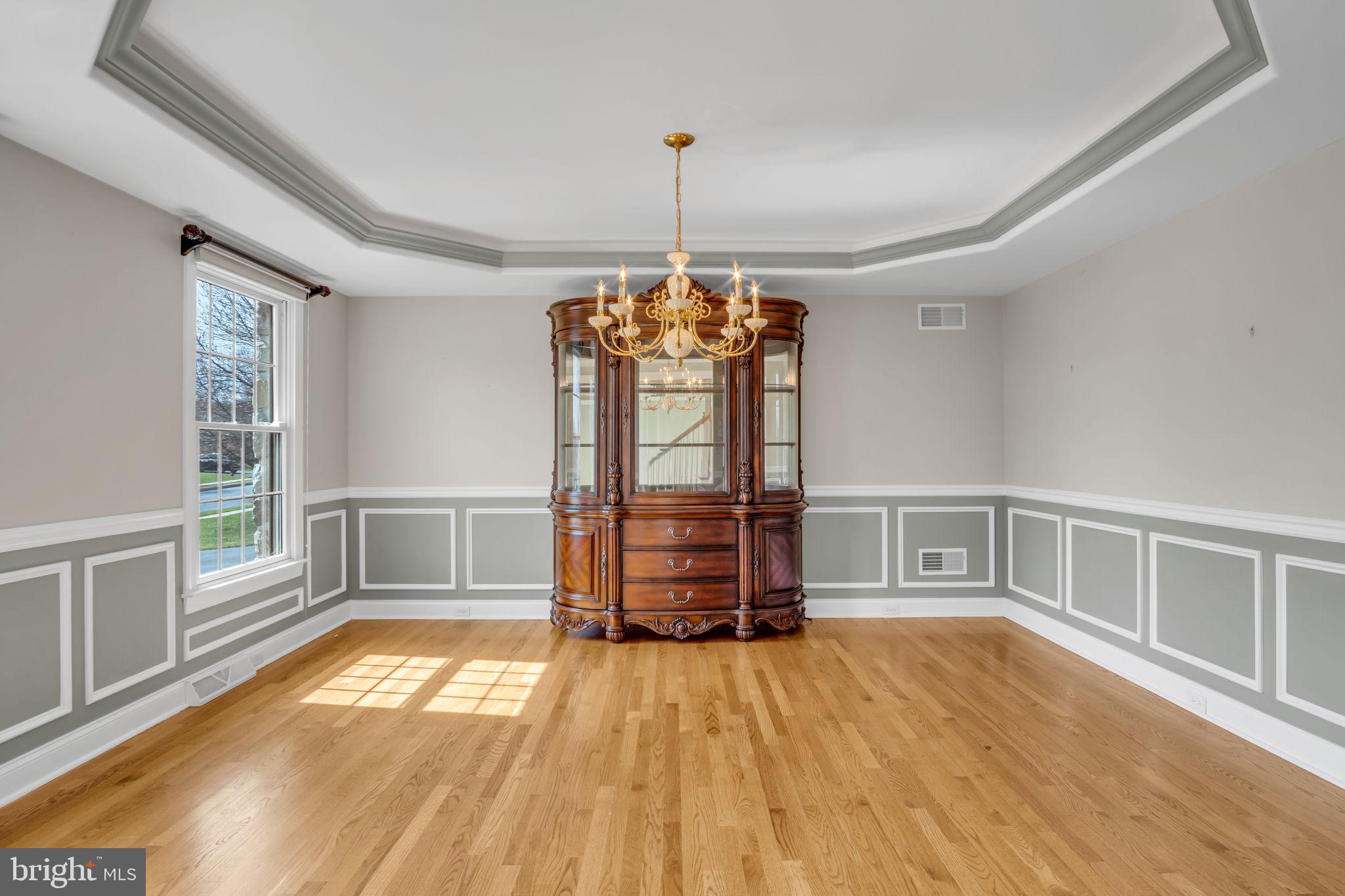 1325 PHEASANT RUN ROAD