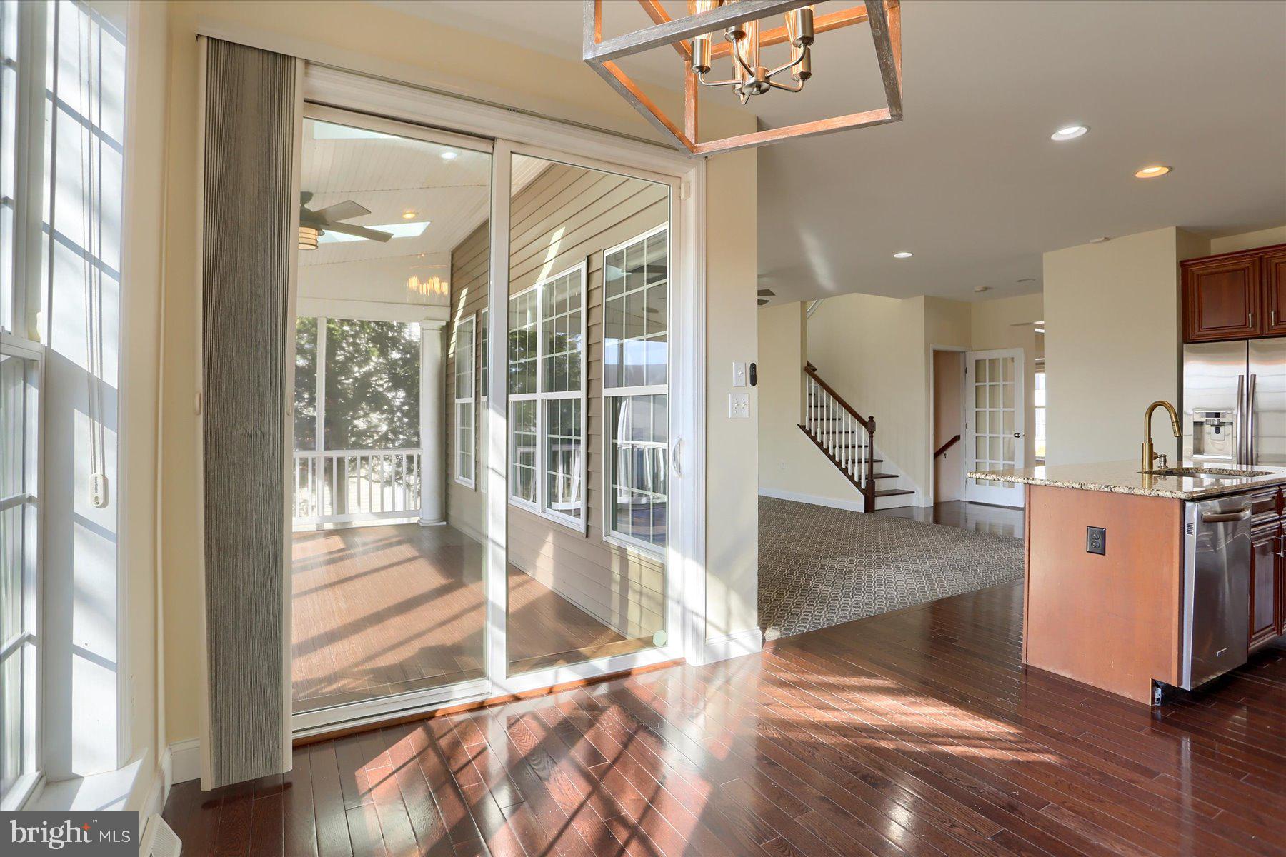 978 POWDER HORN DRIVE