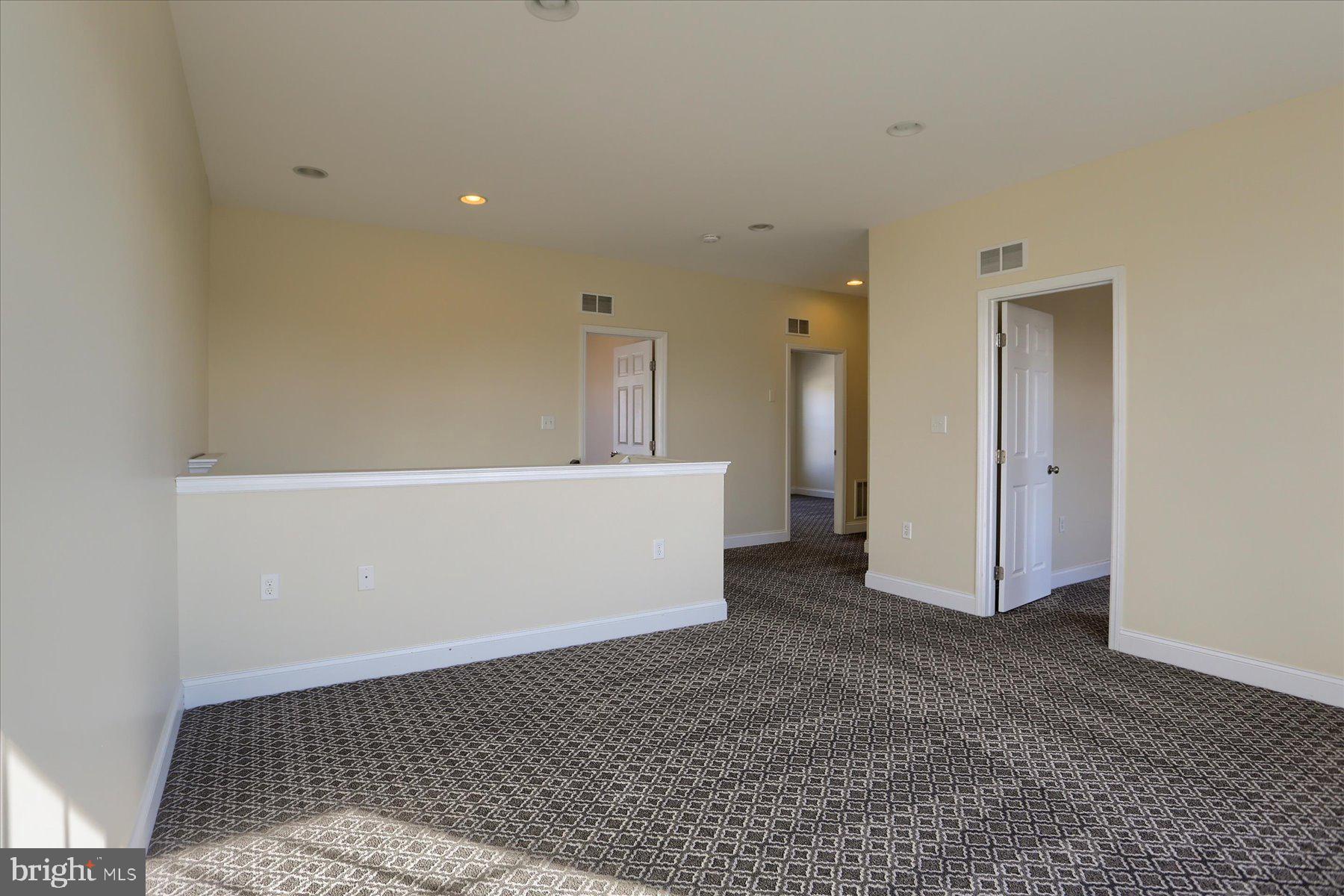 978 POWDER HORN DRIVE