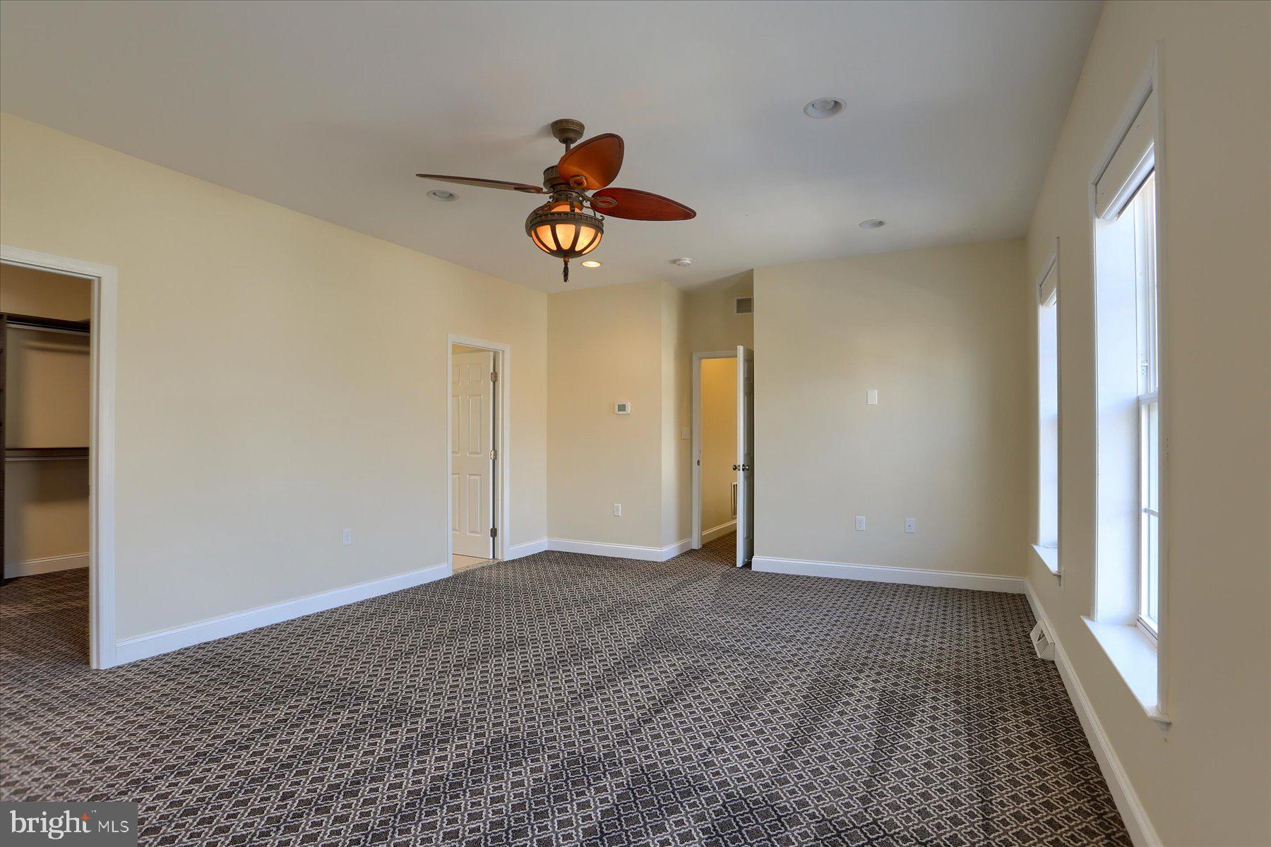 978 POWDER HORN DRIVE