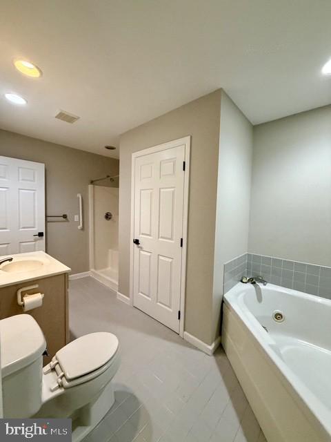 262 CRESCENT DRIVE