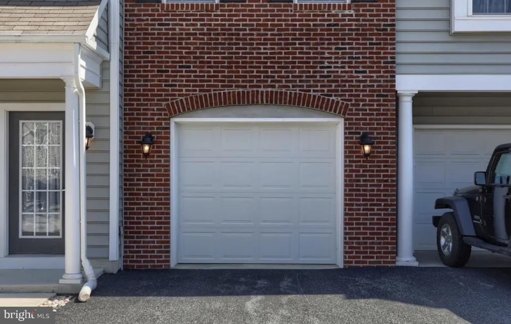 670 WHITETAIL DRIVE
