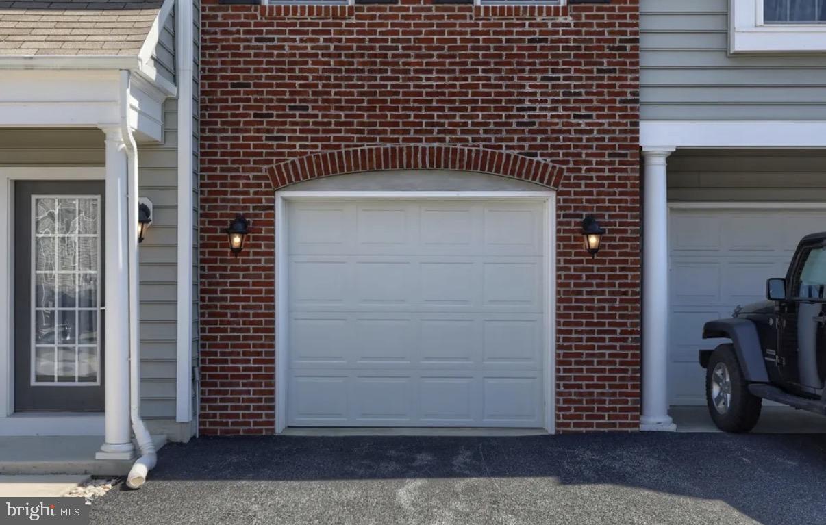 670 WHITETAIL DRIVE