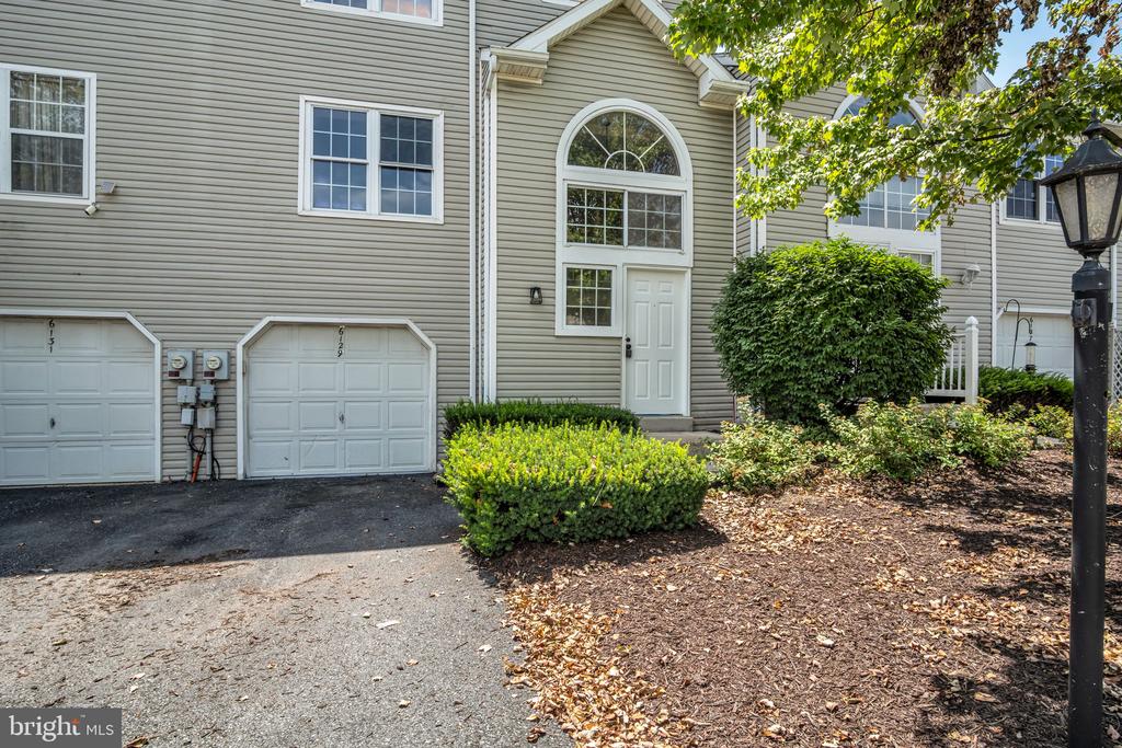 6129 SPRING KNOLL DRIVE