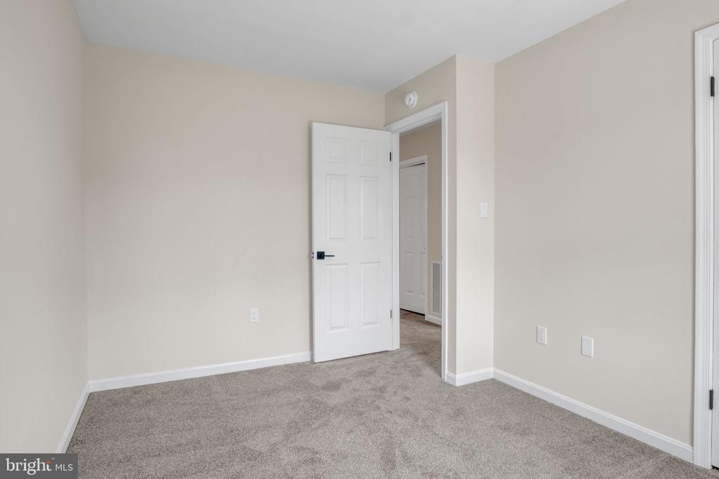 6129 SPRING KNOLL DRIVE