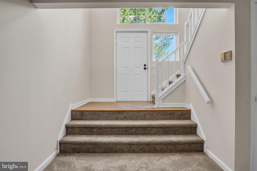 6129 SPRING KNOLL DRIVE