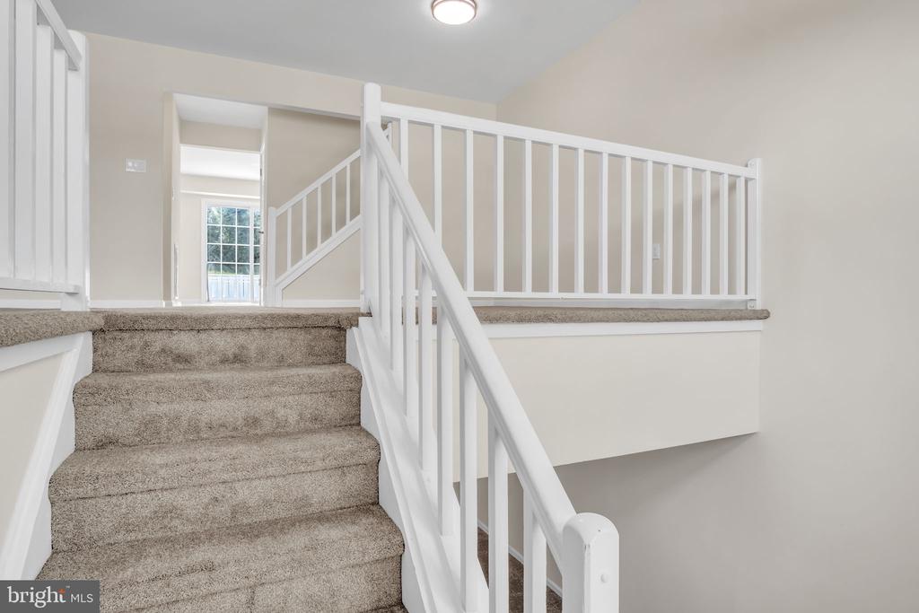 6129 SPRING KNOLL DRIVE