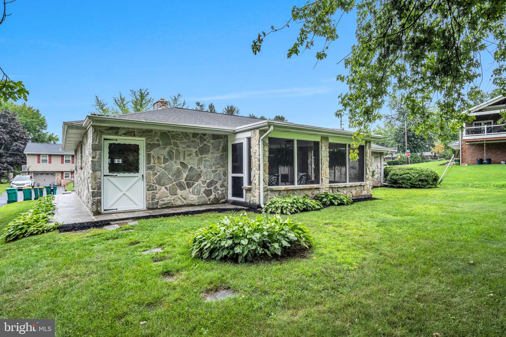 458 LEEARDEN ROAD
