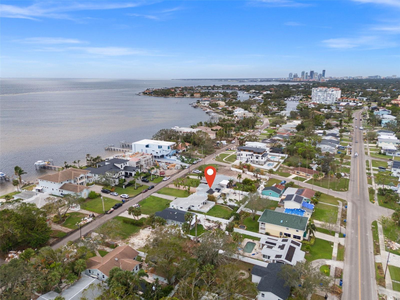 3618 BAYSHORE BLVD NE