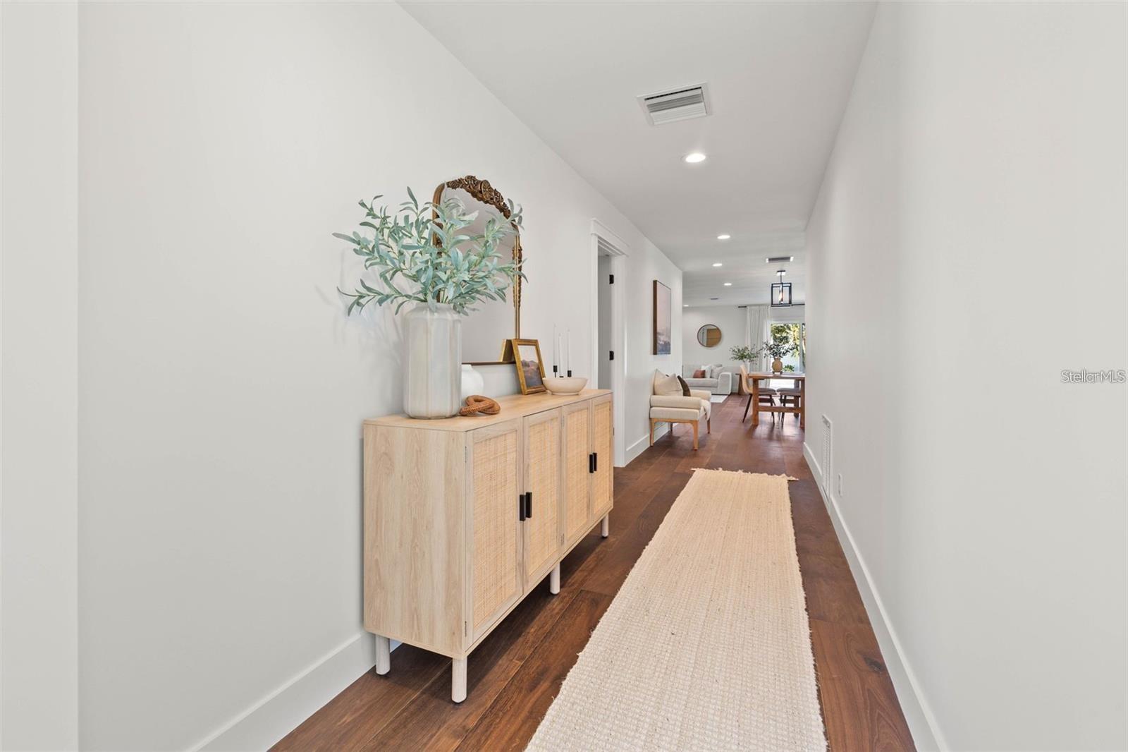 2050 BAYOU GRANDE BLVD NE