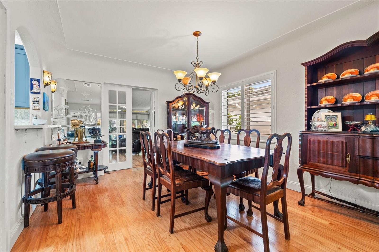 243 SNELL ISLE BLVD NE